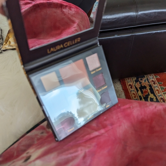 NWT Laura Geller Eyeshadow Palletes (3) - Picture 8 of 12